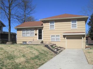 9512 Linwood Blvd, Independence, MO 64052