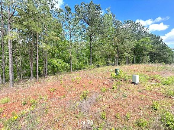 3rd image of 190 Oakdale Way #79