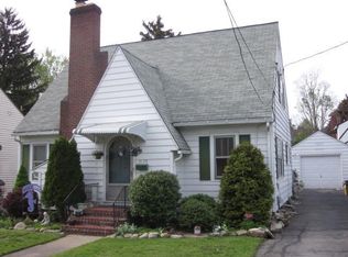 3120 Buckingham Rd, Endwell, NY 13760