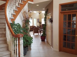 2135 Meadow Reed Dr, Sterling Heights, MI 48314