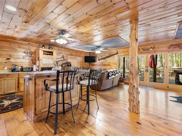 155 Marlin Dr, Broken Bow, OK 74728