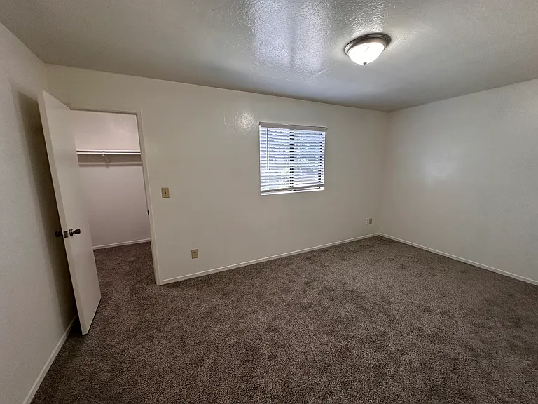 49400 River Park Rd — Photo 7