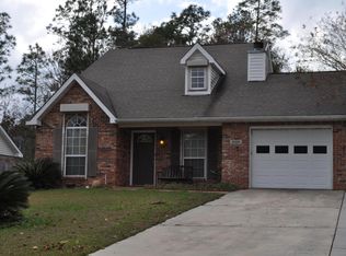 9928 Honalo Pl, Diamondhead, MS 39525