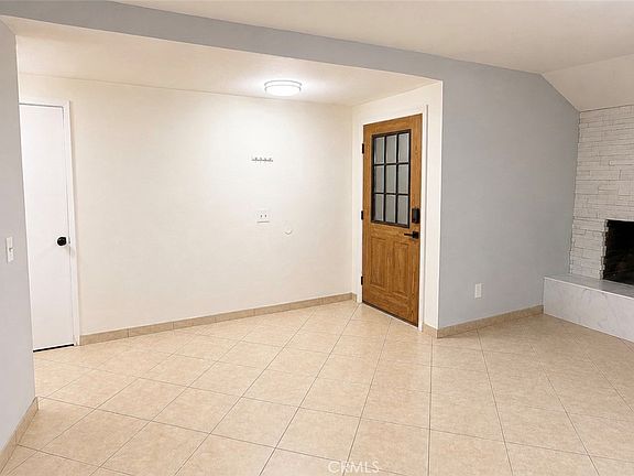 4th image of 342 Gilmore Dr