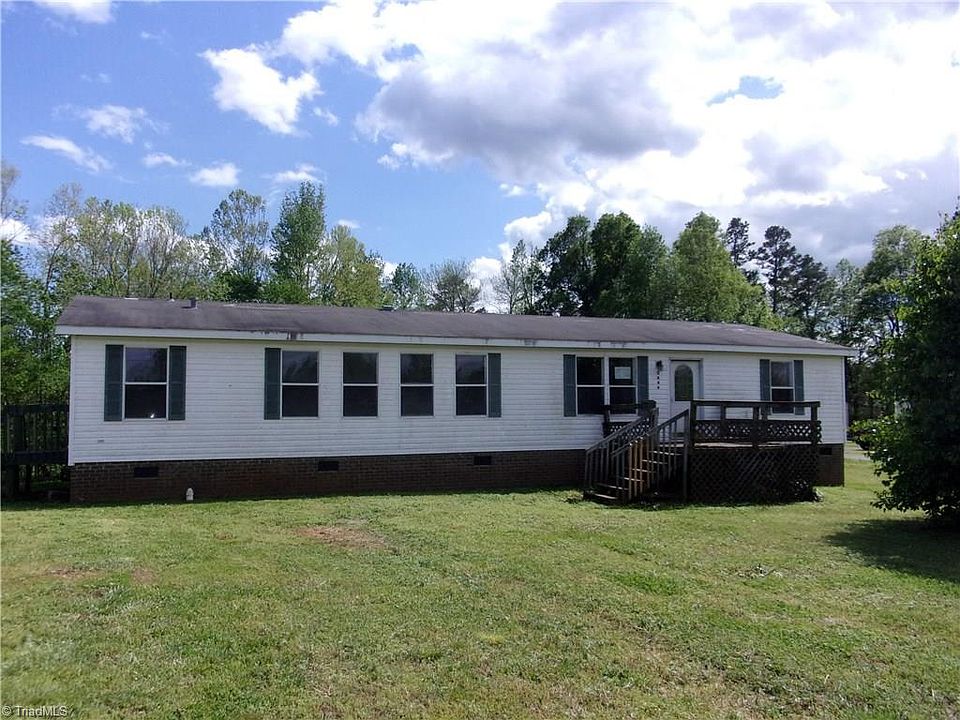 2nd image of 2444 Bent Oak Dr