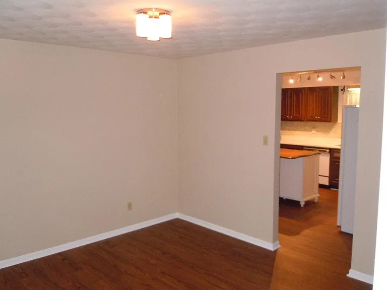 Dining room / Office
