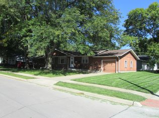 320 S Westminster St, Iowa City, IA 52245
