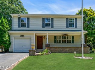 693 Summit Ave, Brick, NJ 08724