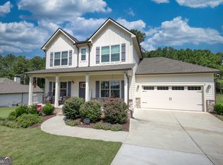3109 Bentley Farms Dr, Loganville, GA 30052