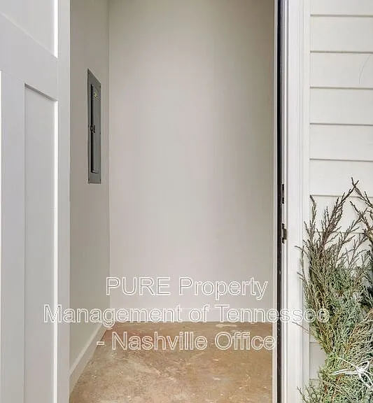 600 Hadley Village Blvd — Photo 25