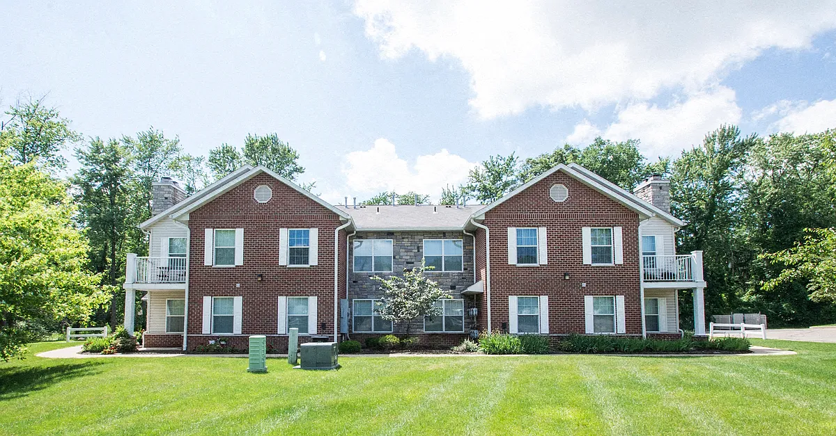 Building Photo - Woodlawn Village