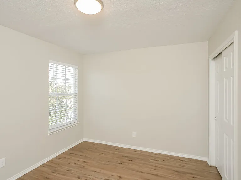 10310 Sun Ml — Photo 15