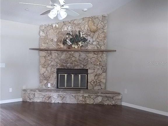 3rd image of 521 Gerard Ave