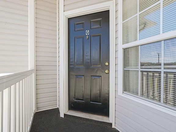 2nd image of 136 Westhaven Dr. #1G