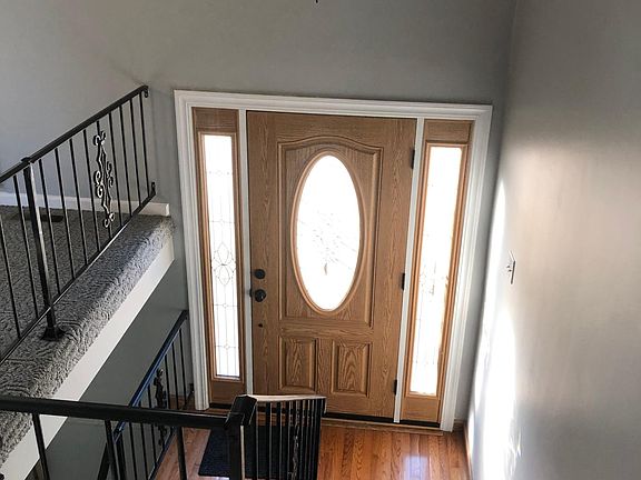 3rd image of 6909 Cheshire Ln