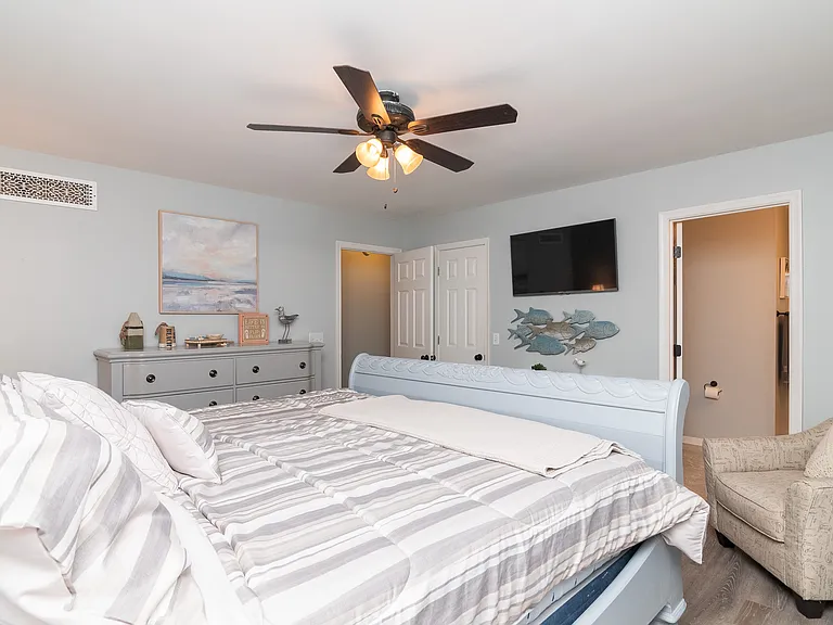 18 Bryn Mawr Dr — Photo 25