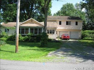7416 Mapleview Rd, Cicero, NY 13039
