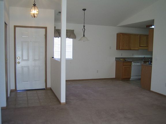 3rd image of 4511 Saguaro Dr