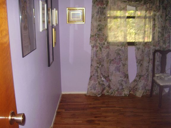 5th image of 2237 Outlook Dr