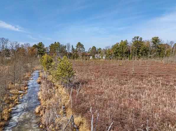 210 N 7th St, Eagle River, WI 54521