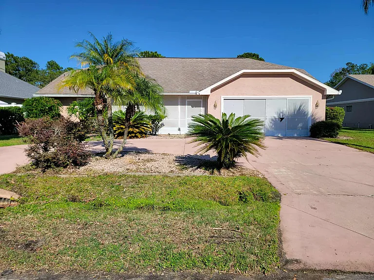 156 Beachway Dr — Photo 1