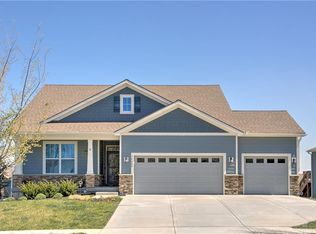 14437 S Shady Bend Rd, Olathe, KS 66061