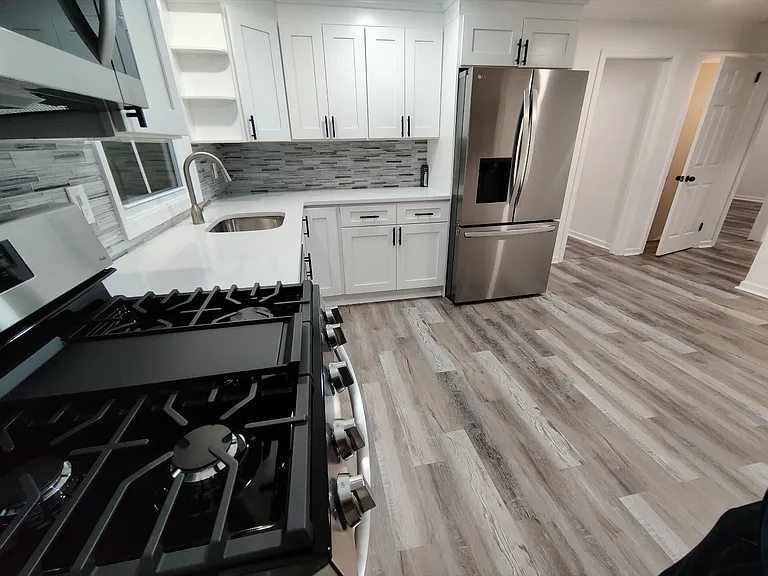 235 Stephens St #2 — Photo 1