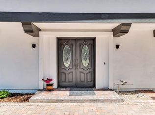 24469 Calvert St, Woodland Hills, CA 91367