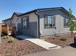 93 Northridge Ter SPACE 57, Medford, OR 97501