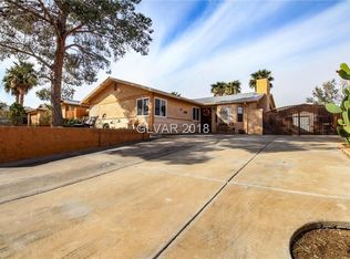 412 Crestway Rd, Henderson, NV 89015