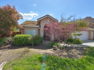 411 E Lindbrook Ln, Fresno, CA