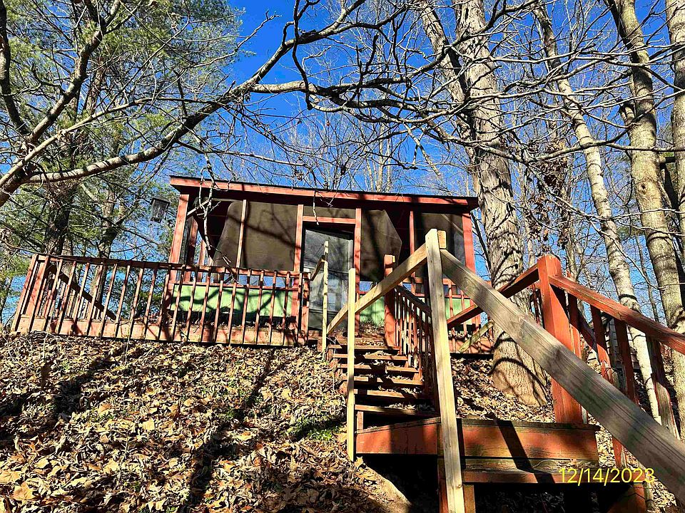 2nd image of 35 Limeberger Creek Rd