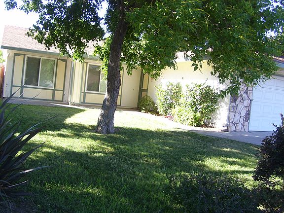 3rd image of 6263 Pinecreek Way