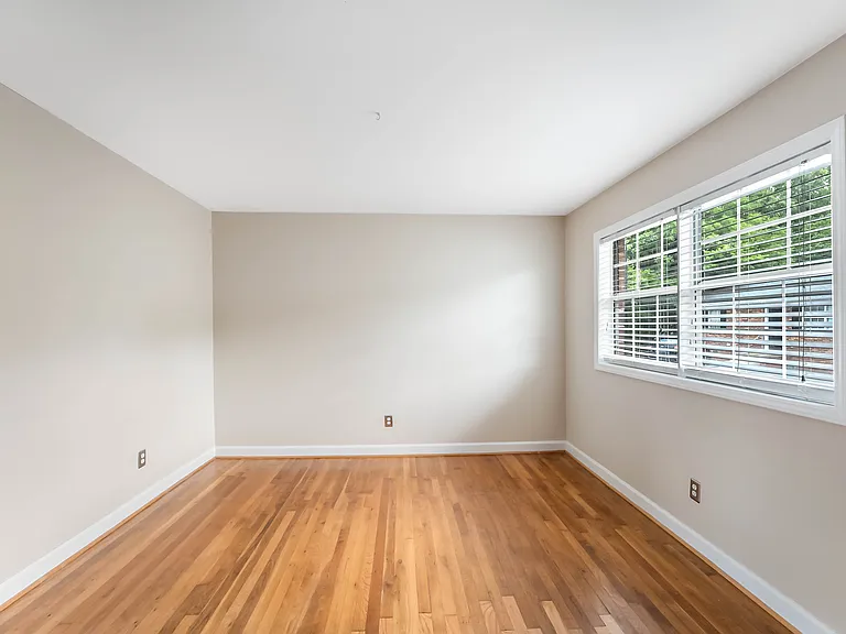 320 W Lebanon Ave #18 — Photo 36