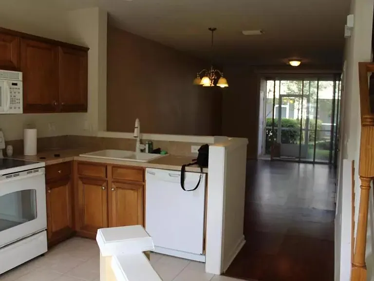8139 Summerside Cir — Photo 3
