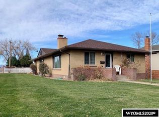 63 14th St, Wheatland, WY 82201