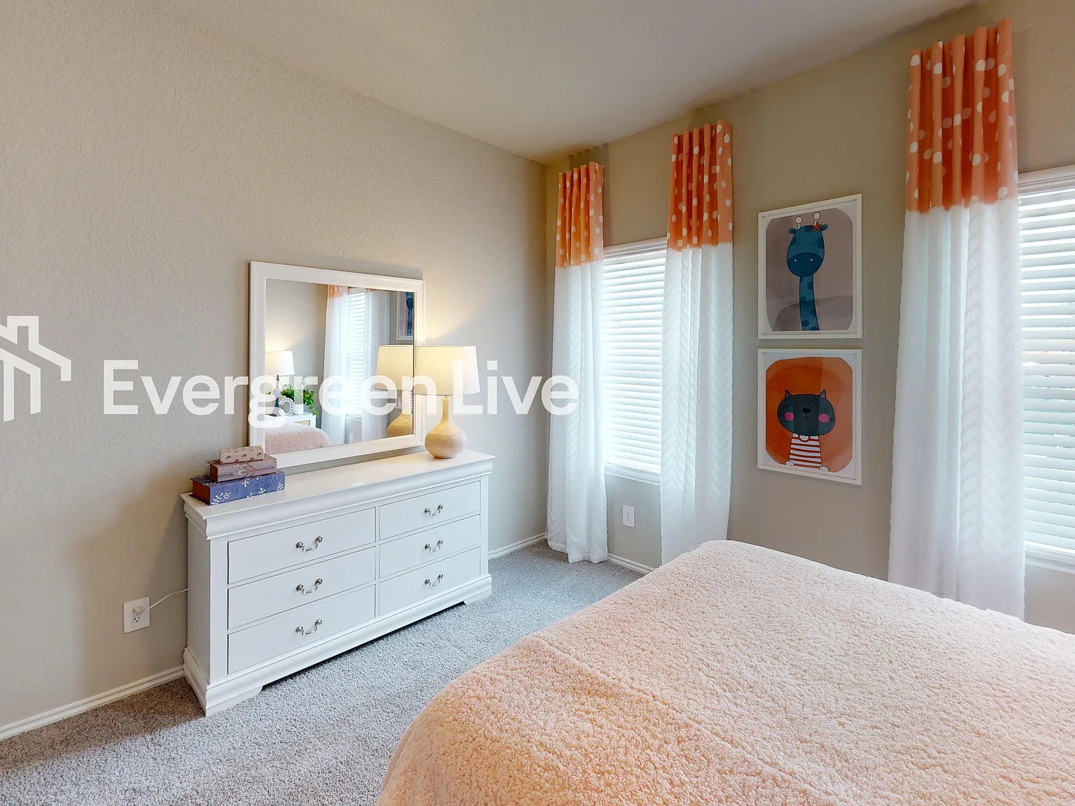 3 bed, 2.0 bath, 1703 sqft, $1,645 — Photo 4