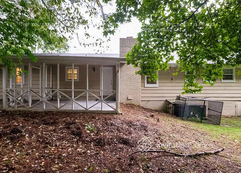 2396 Shire Ct — Photo 19