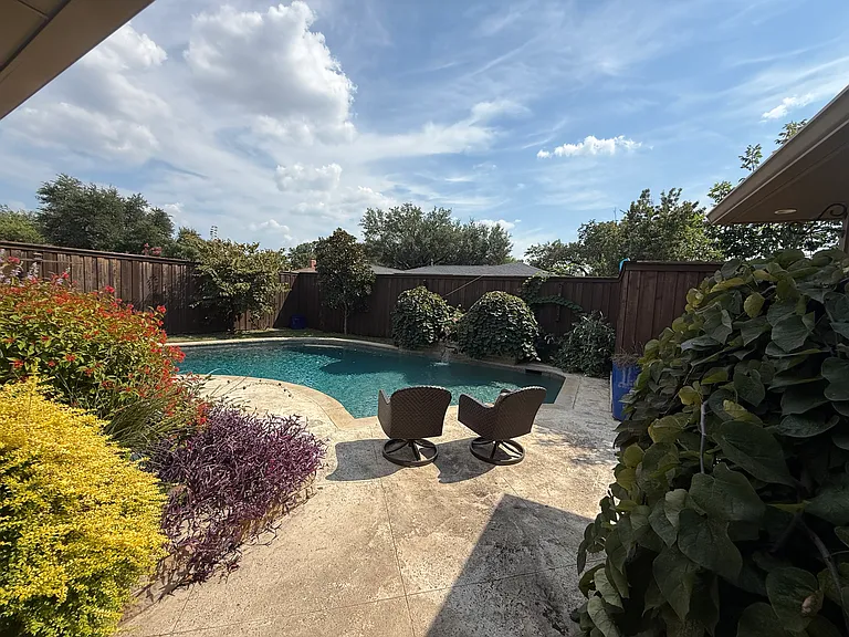 2328 Brennan Dr — Photo 4
