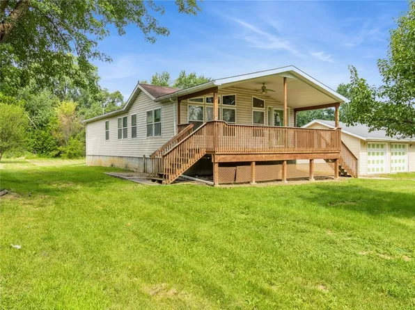 4860 NE 30th St, Des Moines, IA 50317