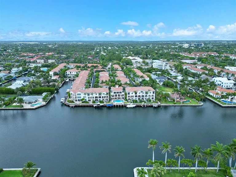 3028 Waterside Cir — Photo 48