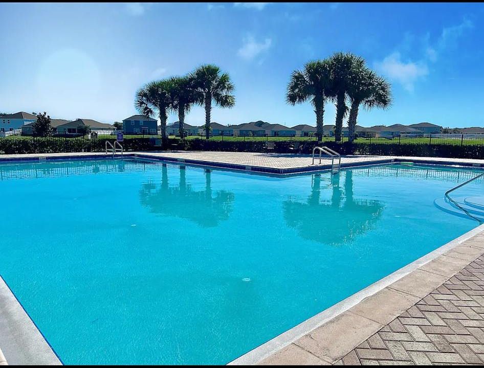 1st image of 370 Annabelle Way