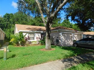 35248 Whispering Pines Dr, Zephyrhills, FL 33541