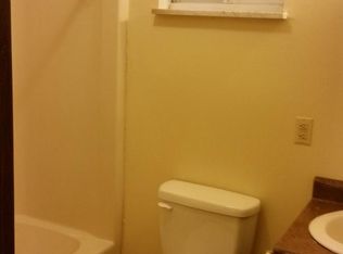 346 N 12th St APT 2, Weirton, WV 26062