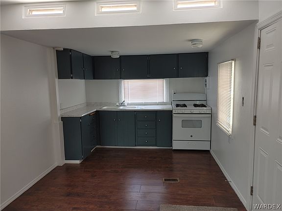 5th image of 1365 W Zircon Avenue