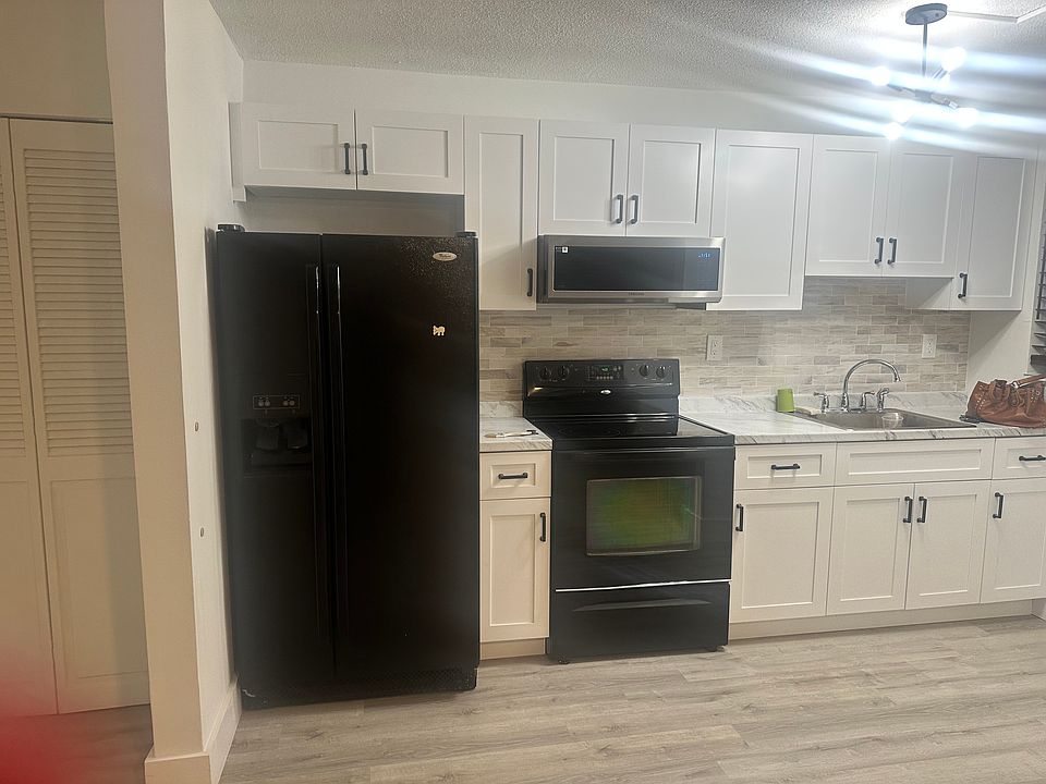 Open kitchen area