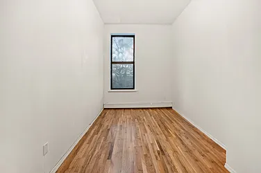 Rented by Link NY Realty