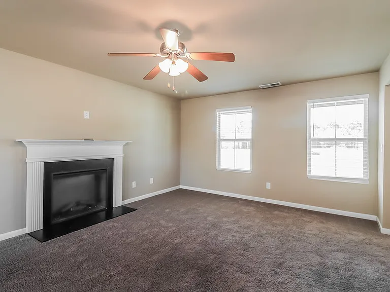 115 Quarry Cir — Photo 5