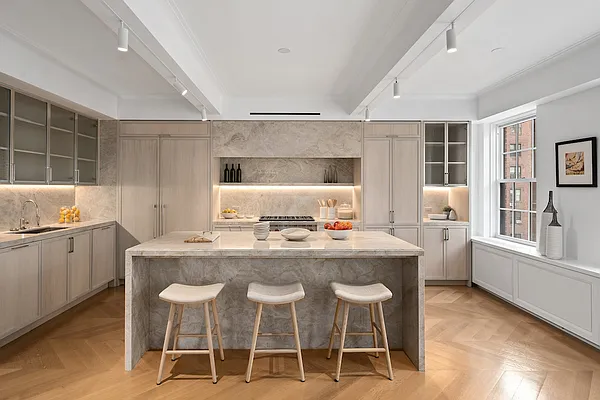 Sold by Corcoran | media 8