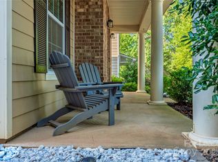 2316 Double Oaks Rd, Charlotte, NC 28206